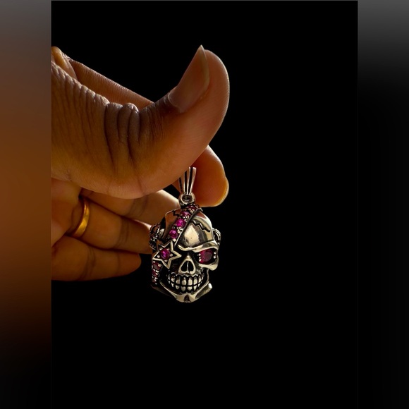 Halloween special Pink quartz 925 Silver skull pendant